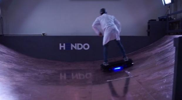 Kickstarter aims to make hoverboards a reality - with a caveat 01