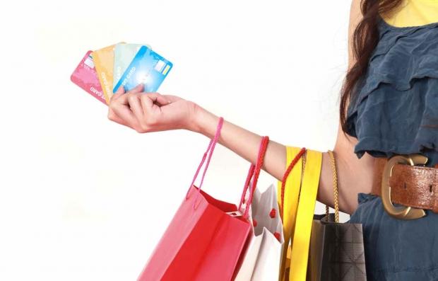 Open enlarged image Shoppers recommended to use credit instead of debit at stores | TweakTown.com