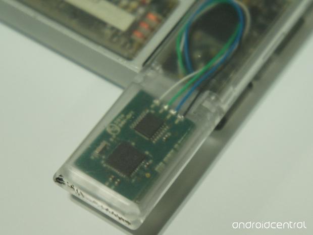 Google's modular smartphone, Project Ara, smiles for the camera 07