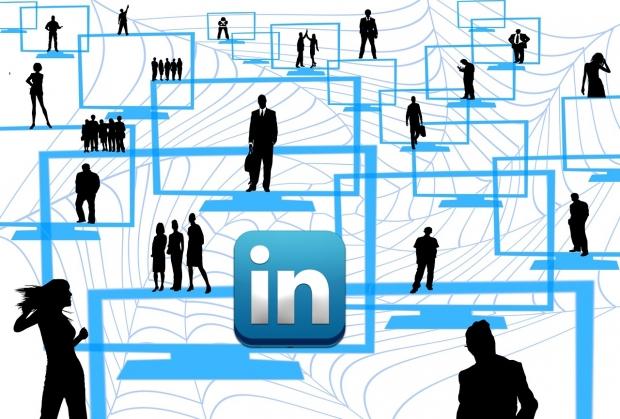 LinkedIn offering $1 to previously compromised users | TweakTown.com