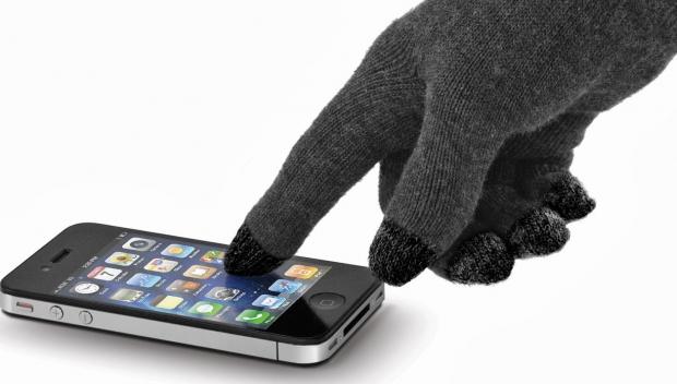 Kaspersky: 28% of mobile users don't have knowledge of malware attacks | TweakTown.com