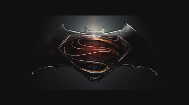 Open enlarged image Zack Snyder teases a few seconds of Batman v Superman: Dawn of Justice | TweakTown.com