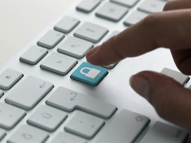 Report: Better cybersecurity, safety standards needed for patient data | TweakTown.com