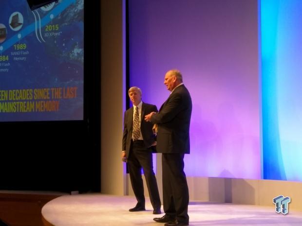 Intel's new 3D XPoint flash memory is 1,000 times faster than NAND 7