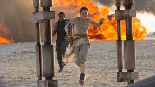 Open enlarged image Star Wars: The Force Awakens has already pulled $610 million worldwide | TweakTown.com