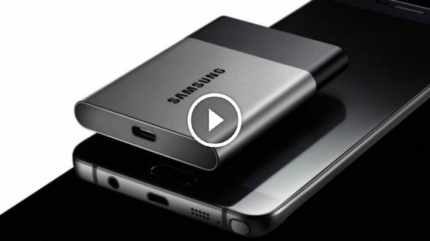 Open enlarged image Samsung's new 2TB T3 SSD is so small, it'll fit in your pocket