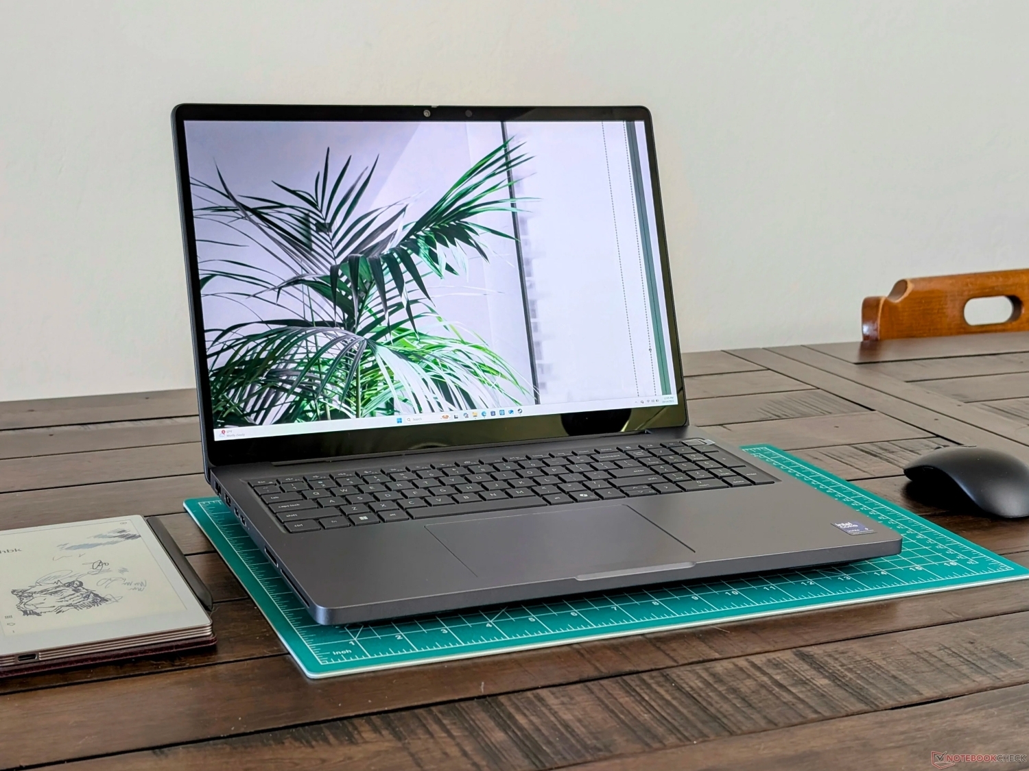 Dell Pro Max 16 Plus laptop tested: sports NVIDIA RTX PRO 5000