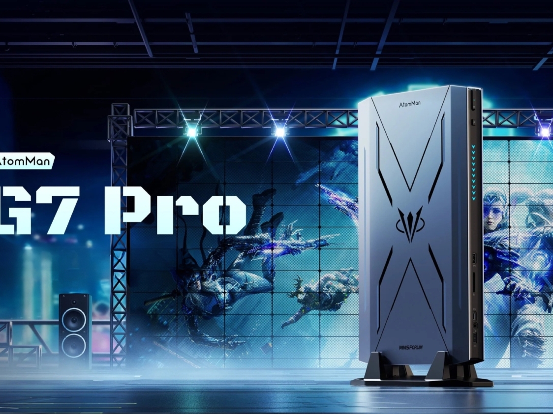 MINISFORUM AtomMan G7 Pro flagship gaming mini PC with RTX 5070