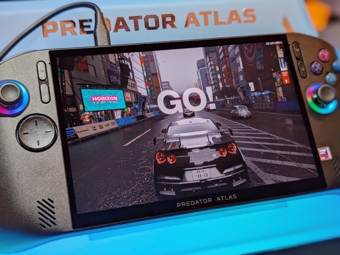 Acer Predator Atlas 8 Hands-On, the Intel Arc G3 Extreme delivers