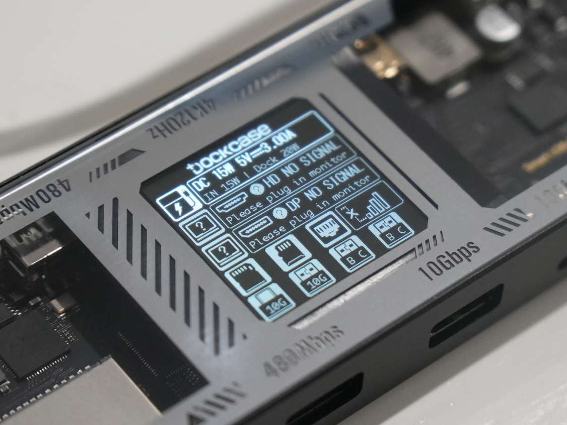 92972_dockcase-smart-usb-hub-