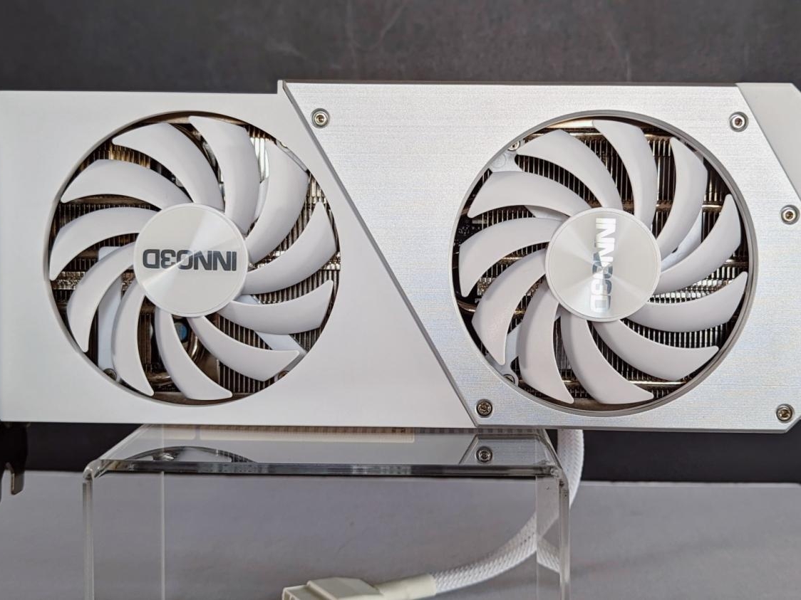 93380_inno3ds-geforce-rtx-4070