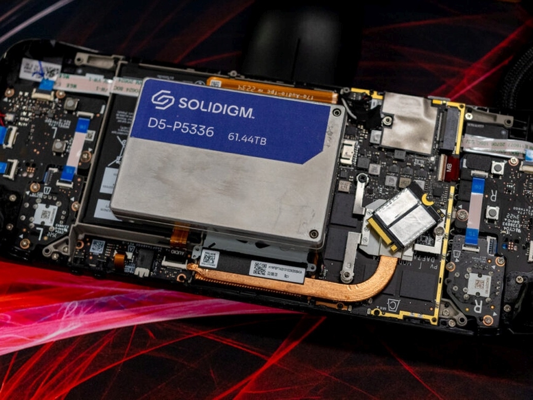 I just received my 1tb SSD. Now I just need a Steam Deck to