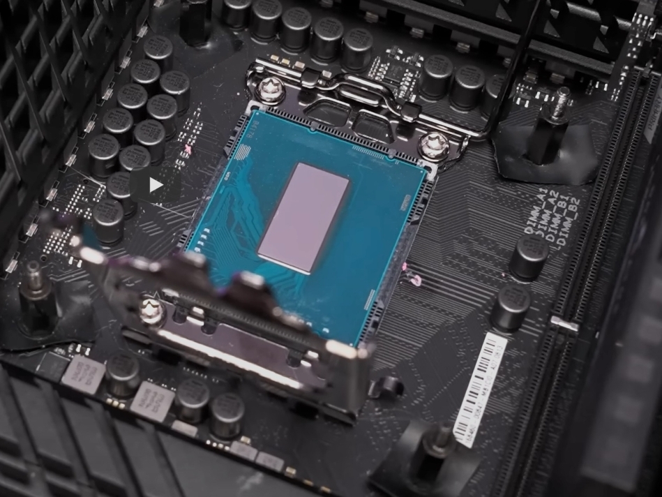 Intel's new Core i9-14900KS with direct die cooling: all-core 6.0