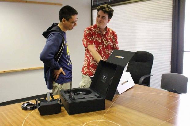 Palmer Luckey hand delivers first Oculus Rift headset 7