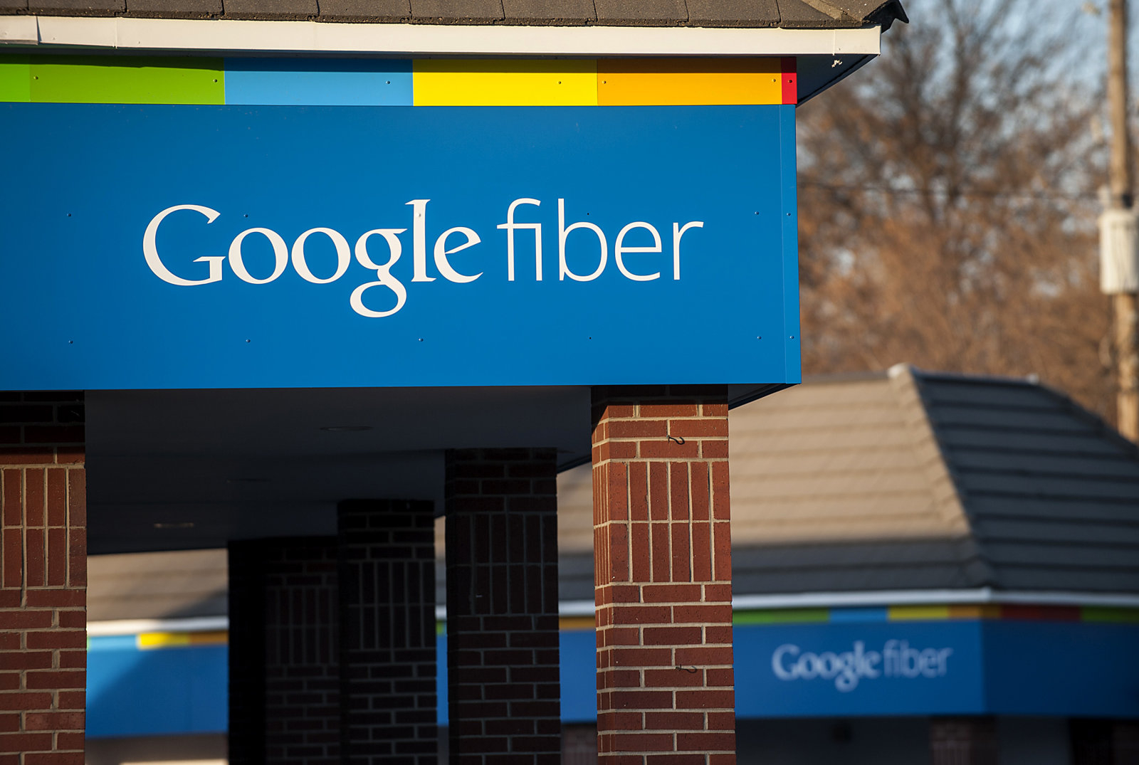 Open enlarged image Google pauses its Fiber rollout, fires 9% of Fiber staff | TweakTown.com