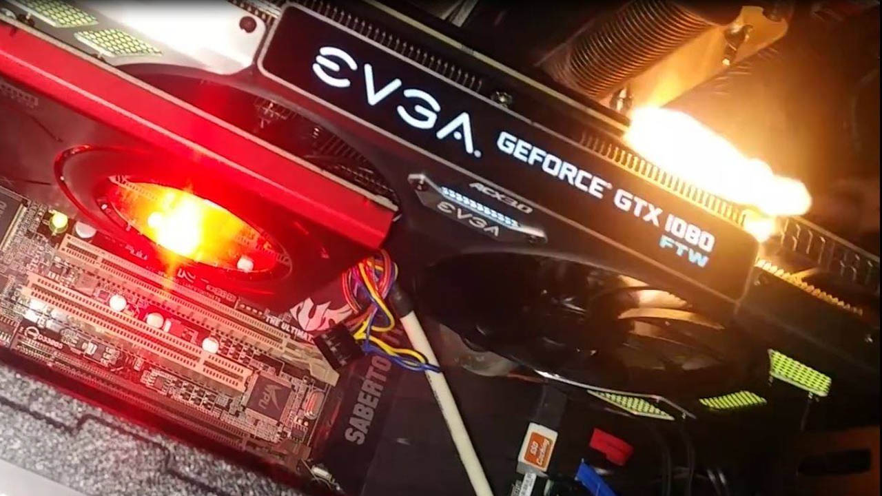 Open enlarged image EVGA GeForce GTX 1080 FTW catches fire on video | TweakTown.com