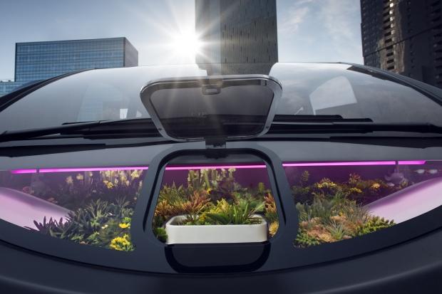 Electric car that has a garden and turns into an office 03 Electric car that has a garden and turns into an office 03