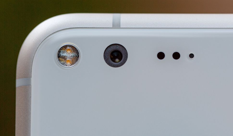 Google Pixel freezes for minutes at a time, even for me | TweakTown.com