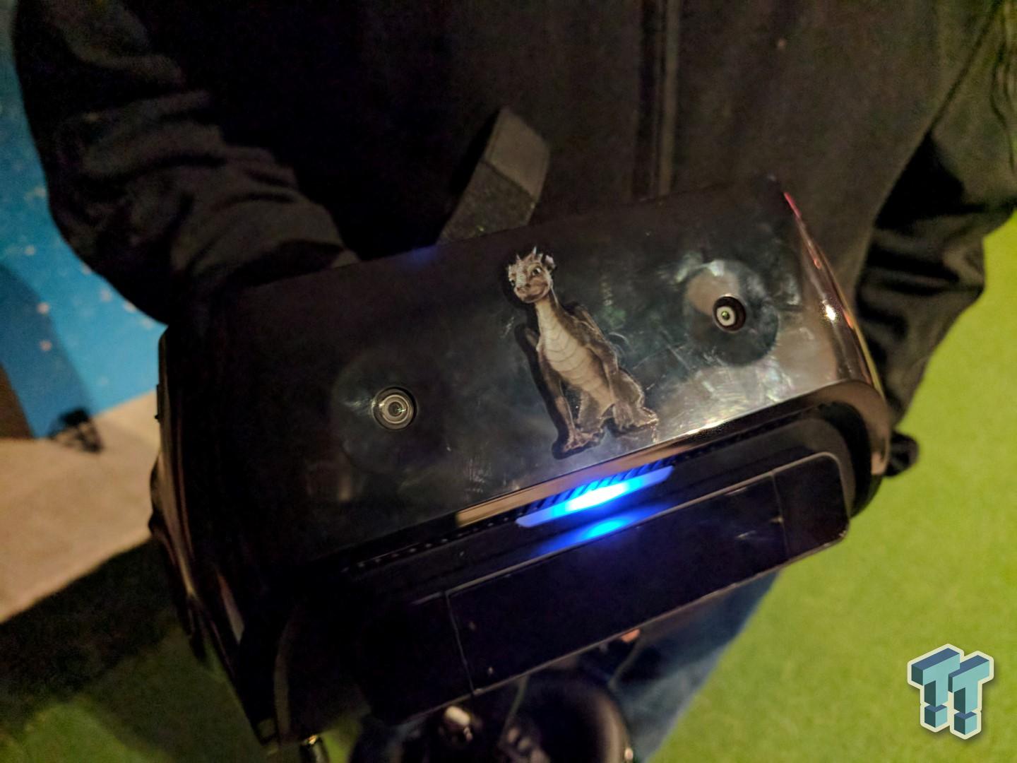 Open enlarged image Qualcomm, Power Rangers, and VR - quite the mix 04
