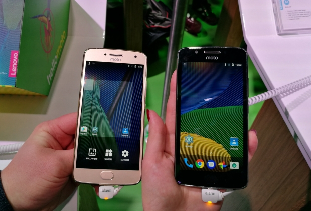 Moto G5 and G5 Plus are affordable mid-range phones 01