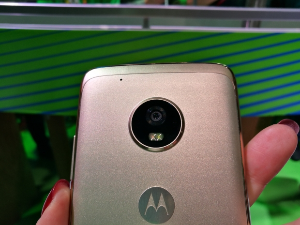 Moto G5 and G5 Plus are affordable mid-range phones 02