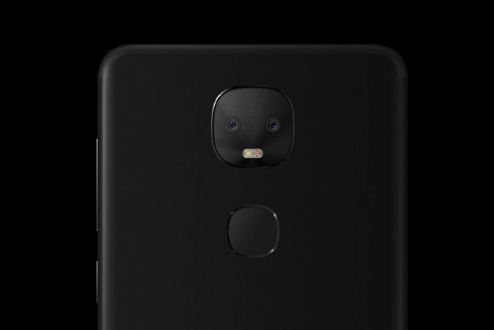 LeEco unveils the Le Pro 3 AI Edition