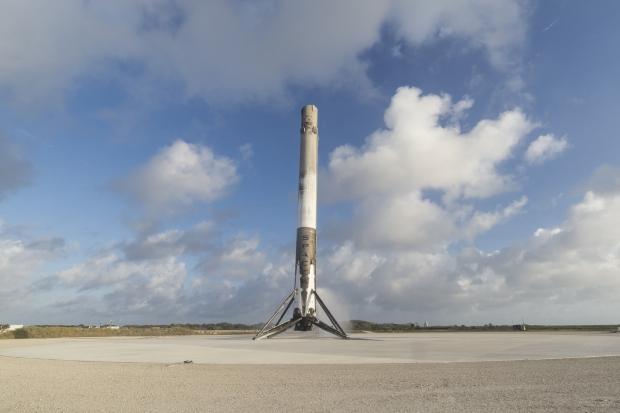 Check out SpaceX's latest launch photos and footage 09