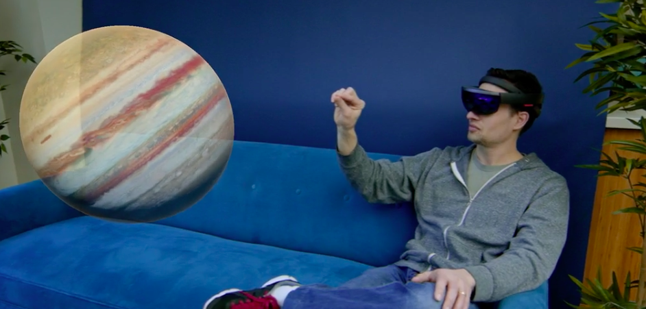 'The phone is already dead' says HoloLens inventor