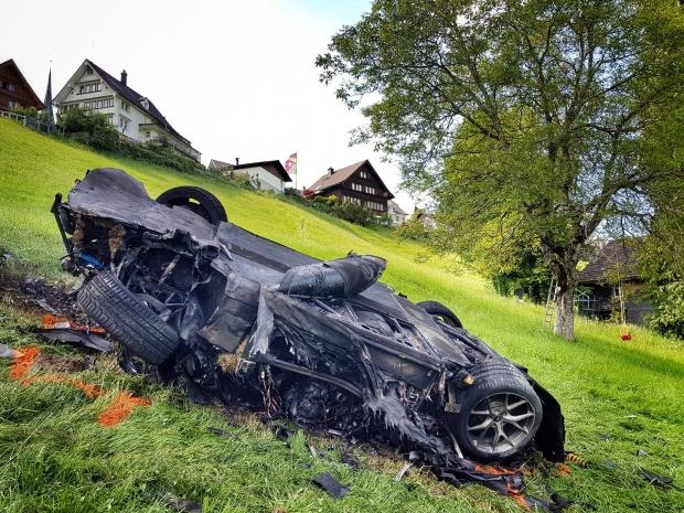 Richard Hammond in hospital after crashing Concept One 01 Richard Hammond in hospital after crashing Concept One 01