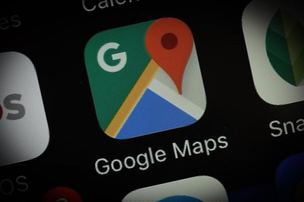 Google Maps update notifys you to get off at next stop