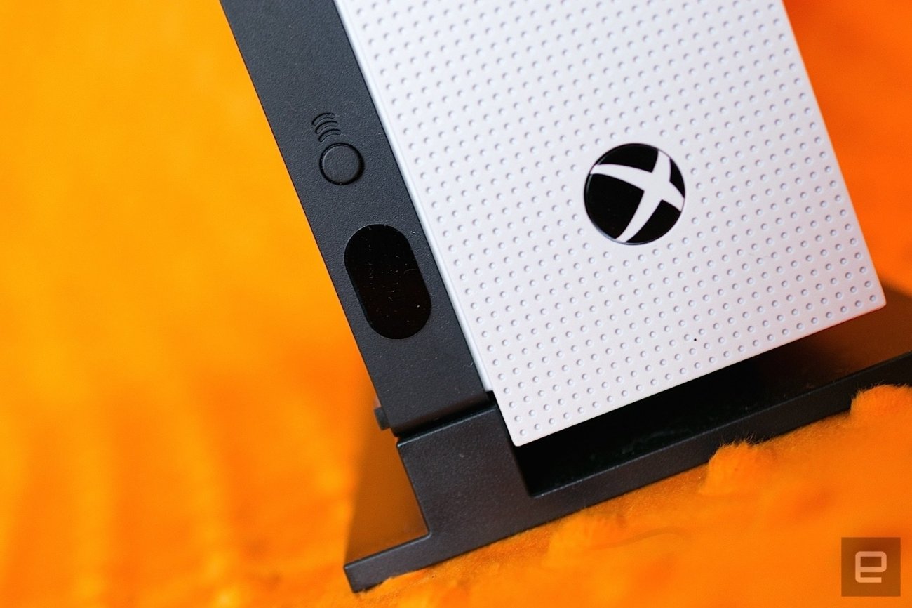 Microsoft teases 'allnew Xbox hardware' at 2018 TweakTown