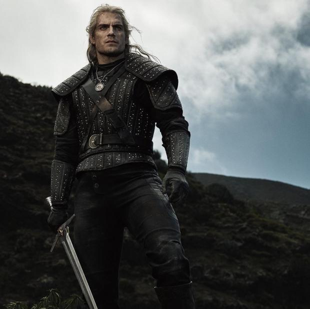 Netflix release Witcher TV screens: Geralt, Yennefer & Ciri 06