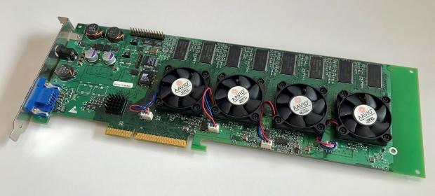 https://static.tweaktown.com/news/6/7/67383_01_legendary-3dfx-voodoo-5-6000-shown-4-way-sli-single-board.jpg