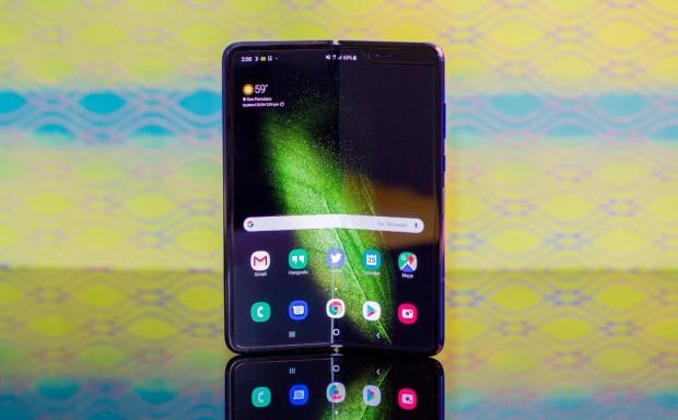 Samsung Galaxy Fold pre-registrations open once again