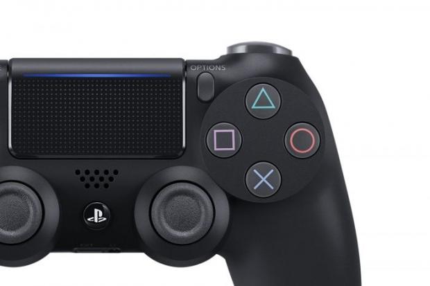 ps5 controller and console