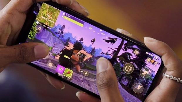The mobile markets revenue +17% in 2019, topping out at $83.5 billion 01