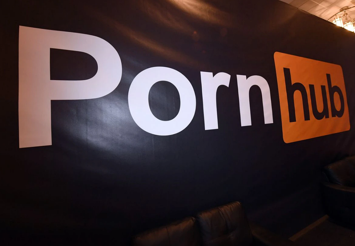Watch Free Pornhub - Pornhub wants you to stay at home and watch Premium videos for free