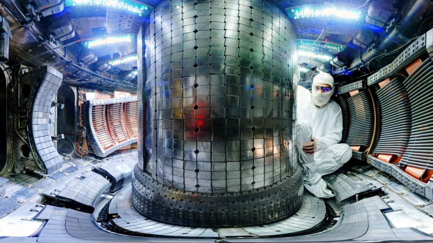 We could see the first fusion reactor turned on by 2025 in the US