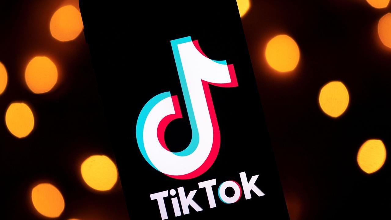 Microsoft Considering Acquiring Tiktok In Talks With Trump Admin