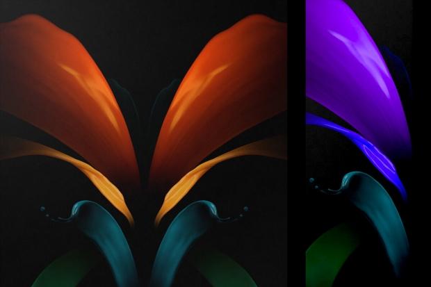 Open enlarged image Use these Samsung Galaxy Z Fold 2 wallpapers on your Galaxy Fold