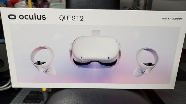 Oculus Quest 2 headset box images surface outing unannounced VR games