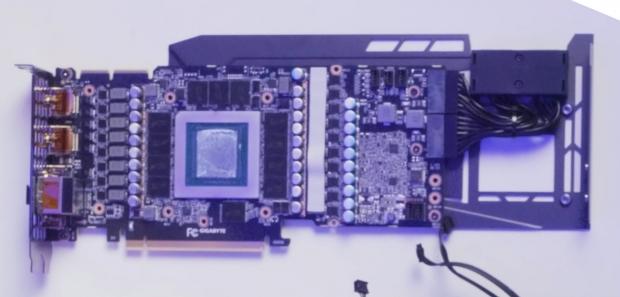 GeForce RTX 3090 caught skinny dipping, PCB looks great in the nude 02