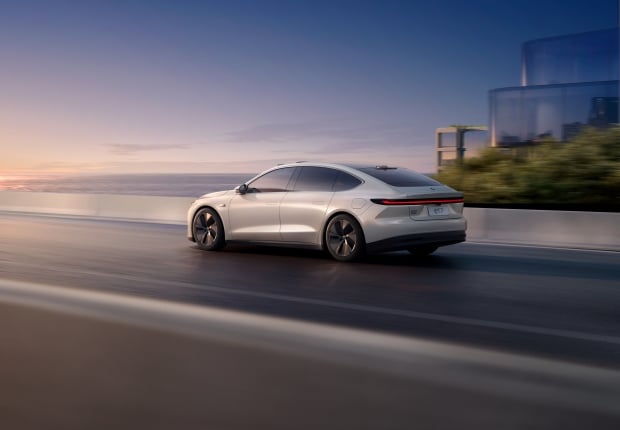 Chinese electric startup NIO unveils Tesla competitor with 5G tech 01 Chinese electric startup NIO unveils Tesla competitor with 5G tech 01