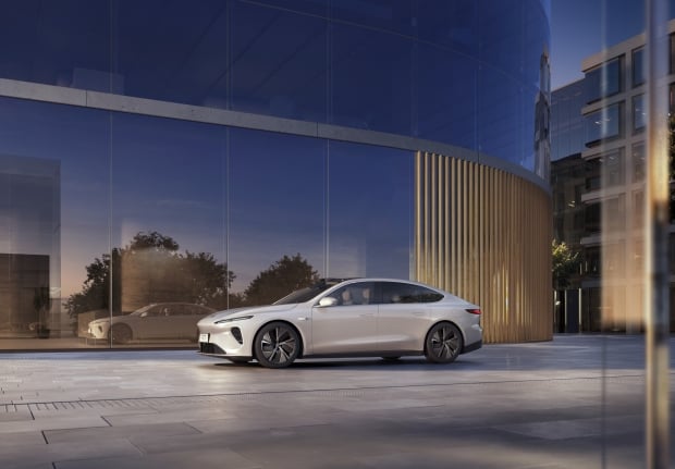 Chinese electric startup NIO unveils Tesla competitor with 5G tech 03 Chinese electric startup NIO unveils Tesla competitor with 5G tech 03