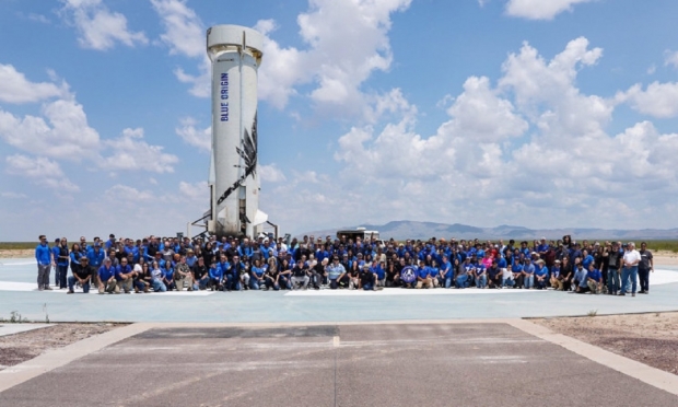 Open enlarged image Jeff Bezos and crew complete Blue Origin's first human space flight