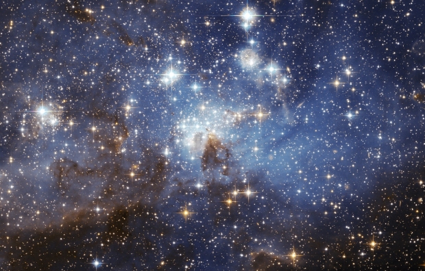 Open enlarged image This is the most irregular star shape, it looks like 'cosmic football'
