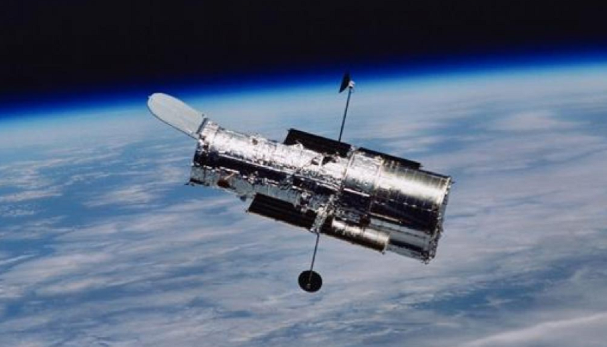 NASA's Hubble captures wild image of mysterious 'superbubble' nebula - Vimarsana News