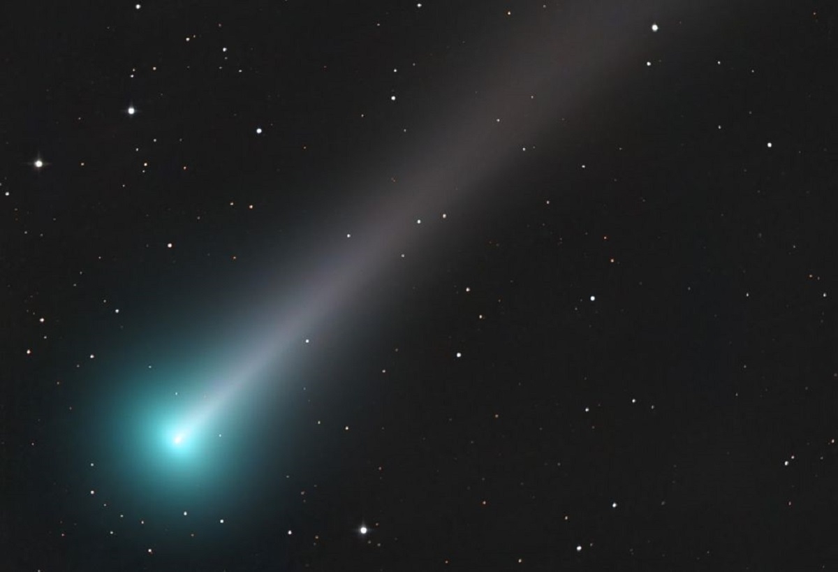 NASA says how to spot comet Leonard that's close to Earth right now