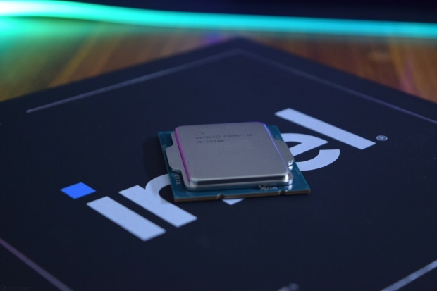 Open enlarged image Intel Core i5-12400 costs $180, beats Core i9-11900K that costs $500+
