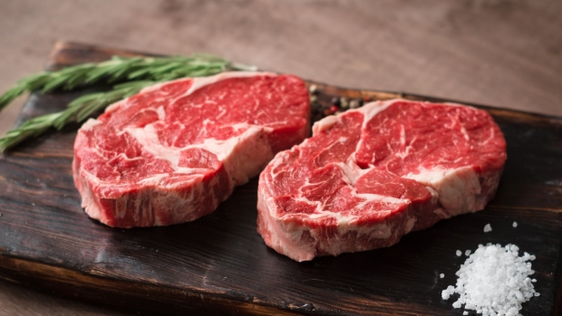 Study shows how red meat affects heart health via the gut microbiome